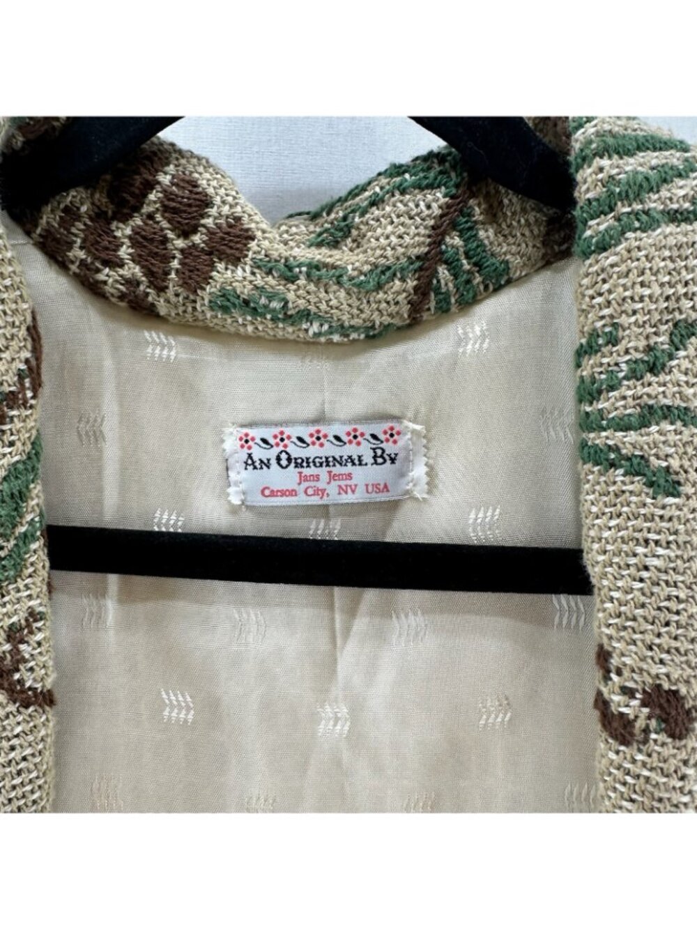 Vintage Jans Jems Tapestry Fringe Shawl Vest Size M/L Woven Lined Pinecone Cream - Picture 11 of 11